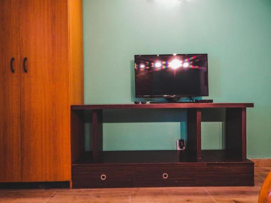 Top Center Studio 1 София Екстериор снимка