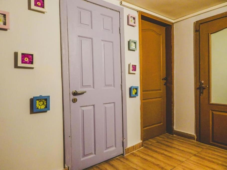 Top Center Studio 1 София Екстериор снимка